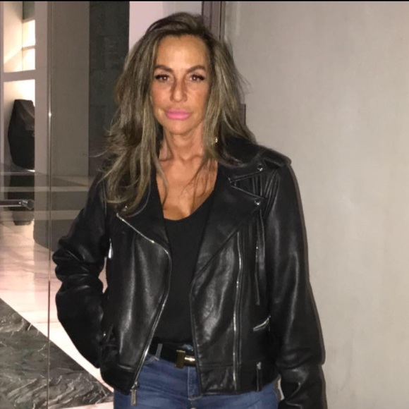 angeladecarlo